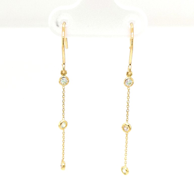 18k krok örhängen med klara stenar 18k krok örhängen med klara stenar