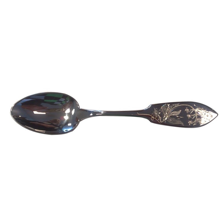 Efterrättssked – handgraverat tornedalssilver Efterrättssked – handgraverat tornedalssilver